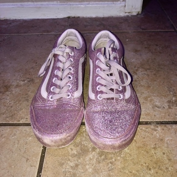 Worn frequently low price - Picture 2 of 2